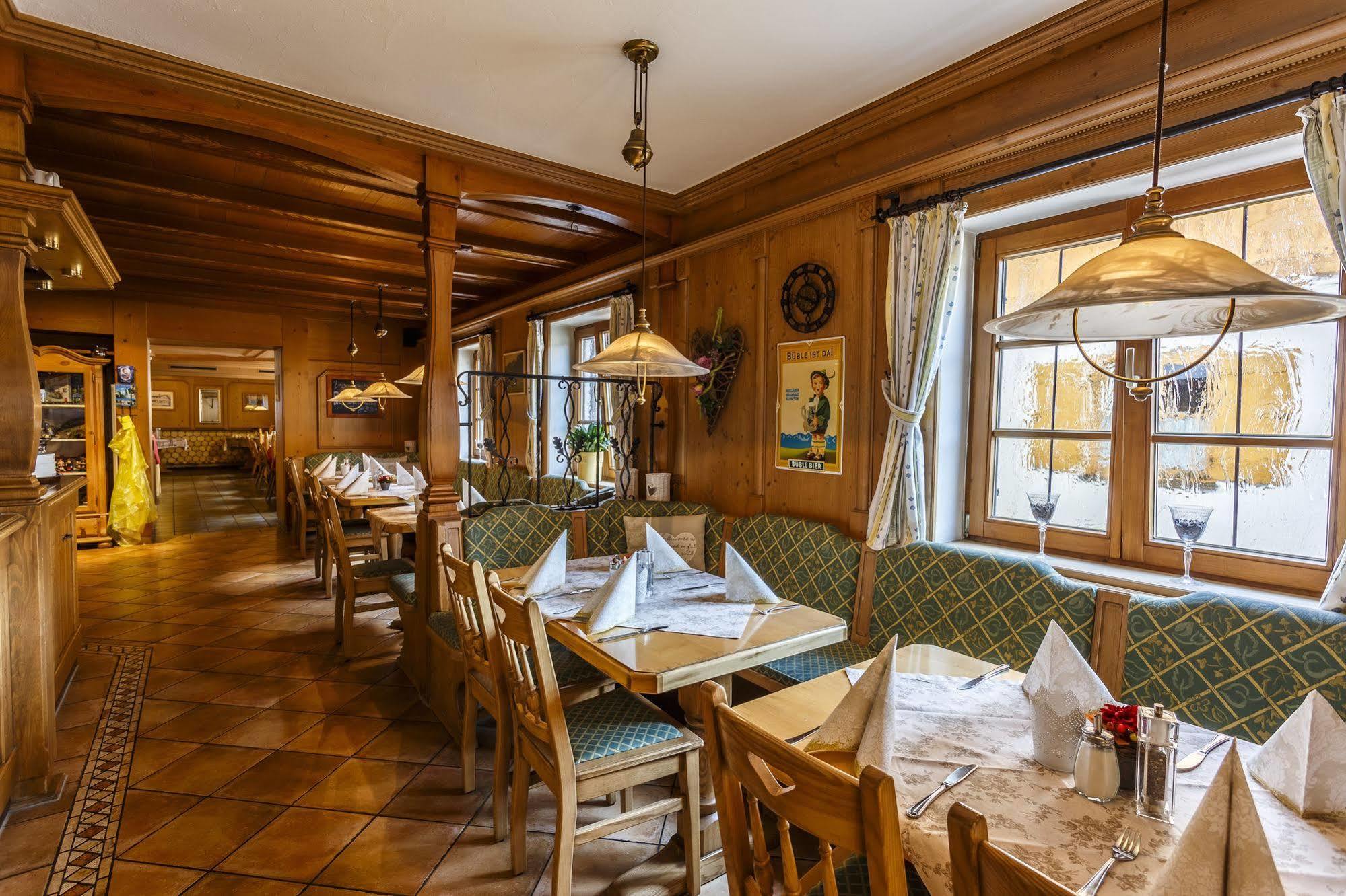 Landgasthof Hanselewirt 슈방가우 외부 사진